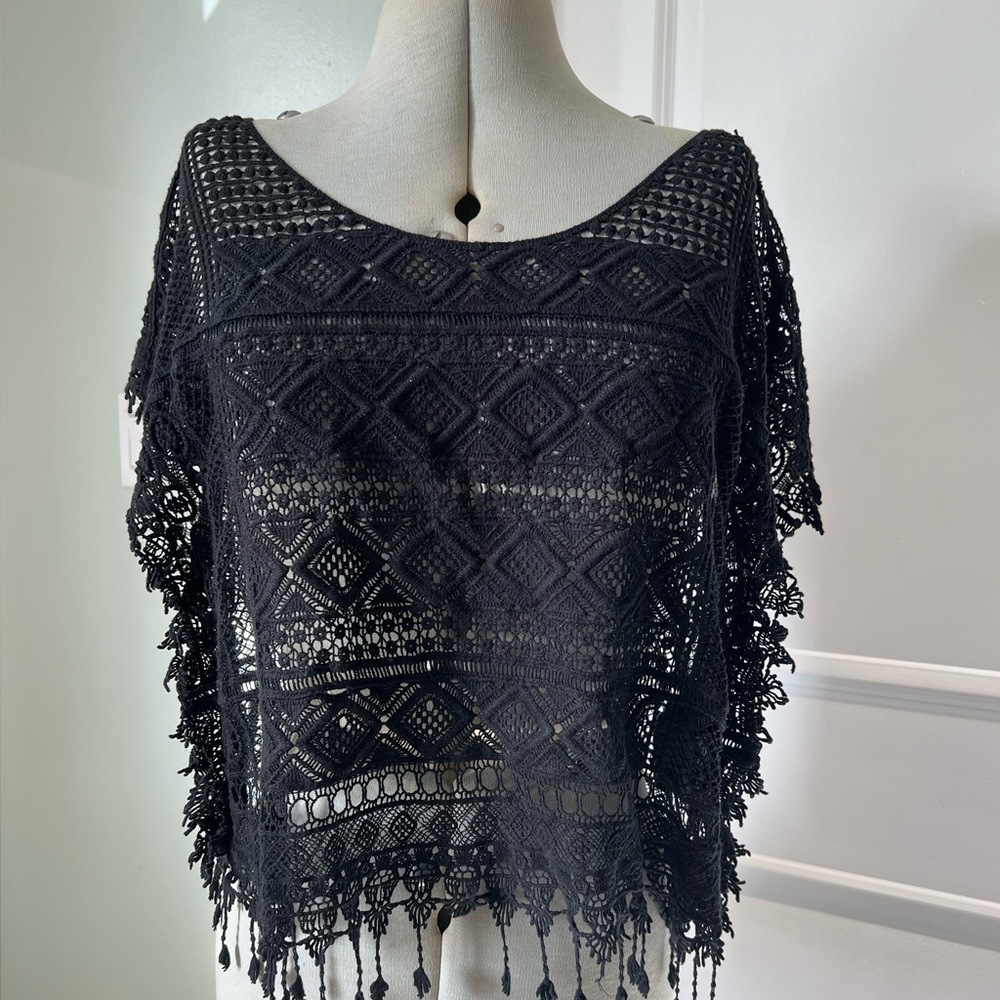 Vero Moda crocheted lace top - sz sm